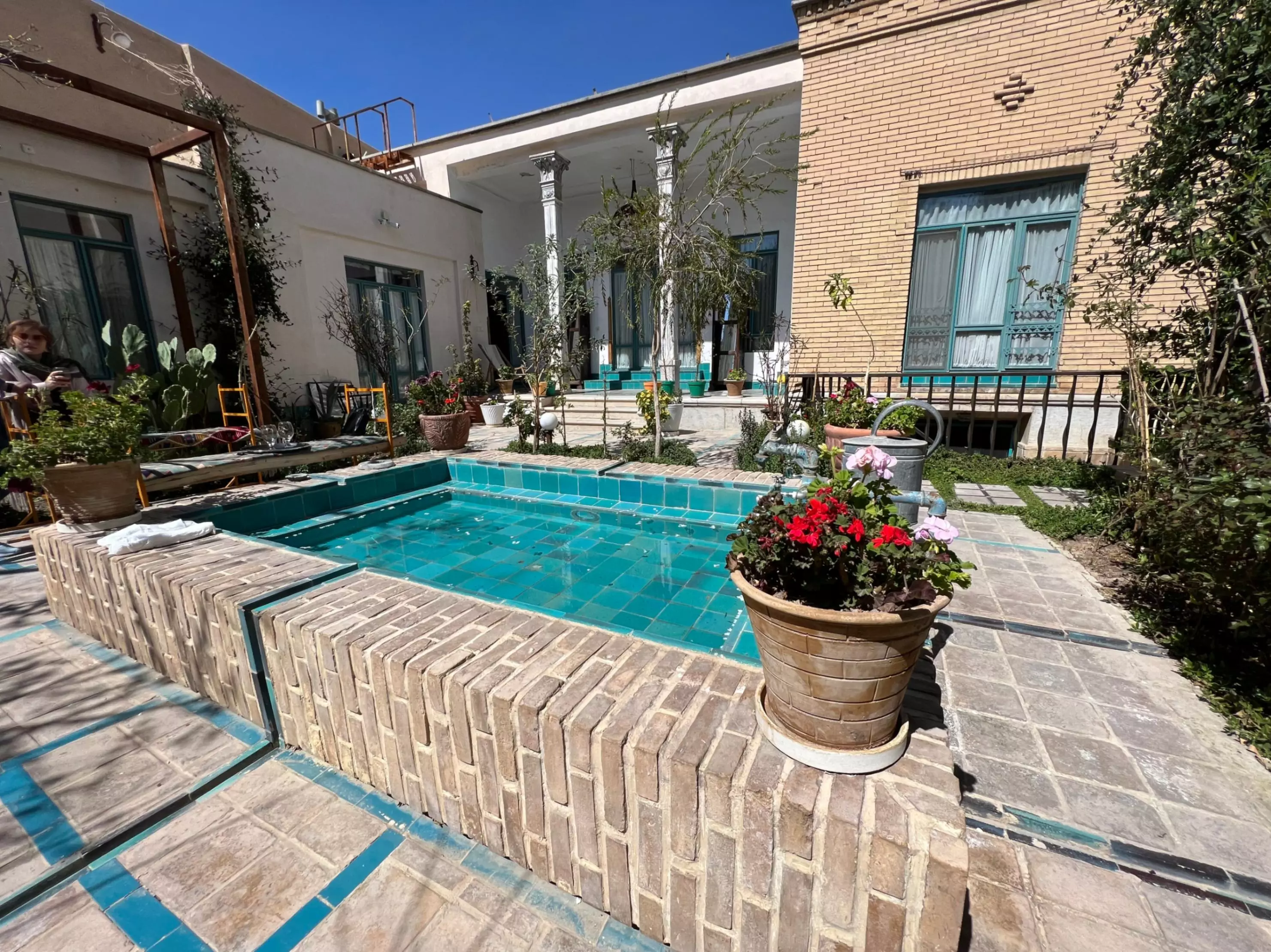 هتل منزل یزدان