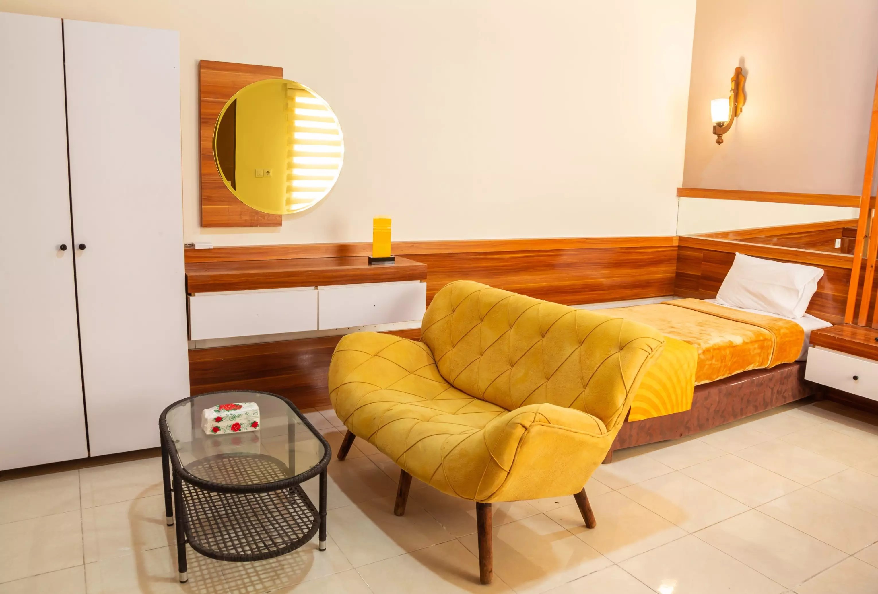 هتل ساحل طلایی