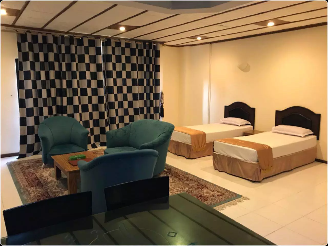 هتل پارسیان