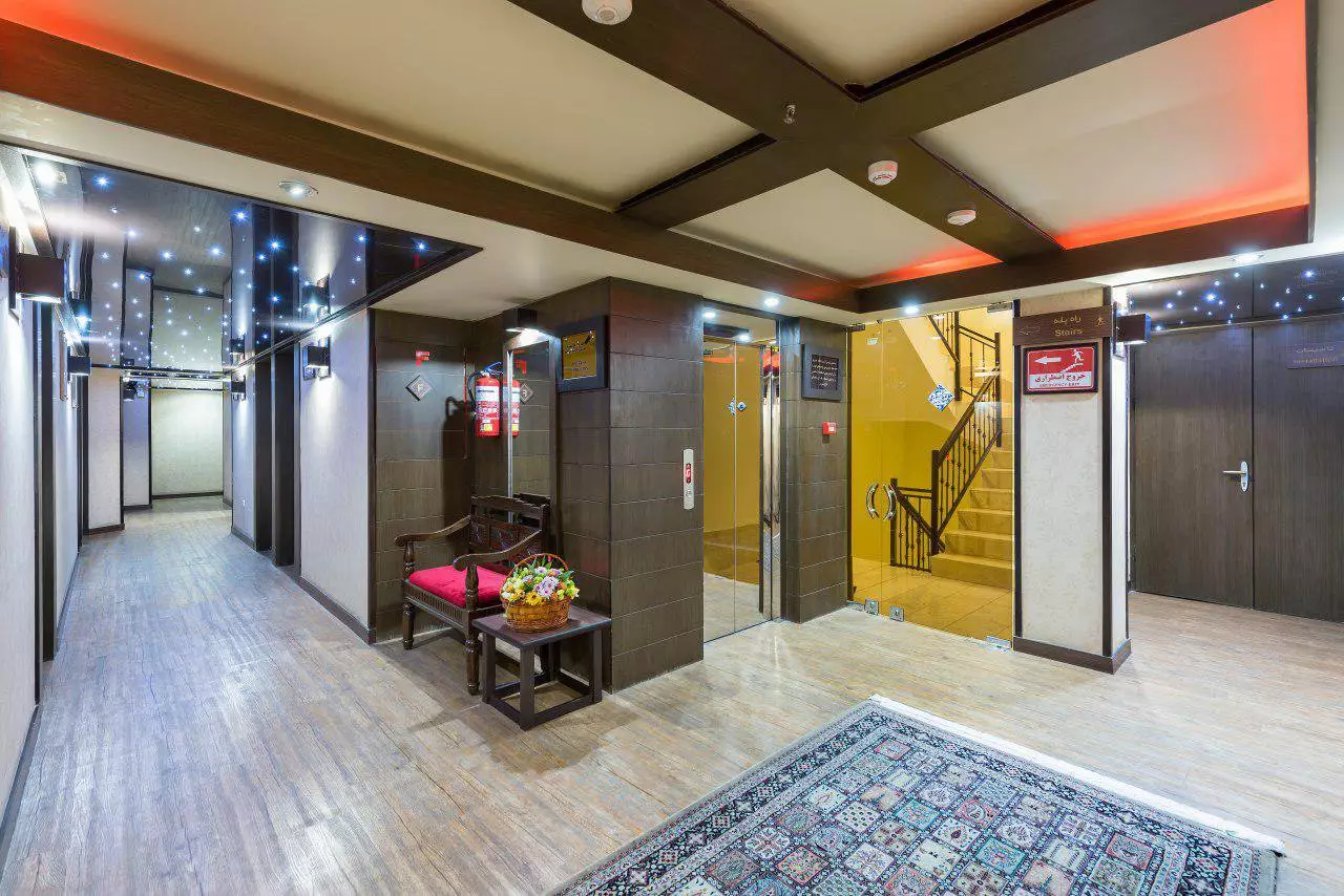 هتل شیخ بهایی