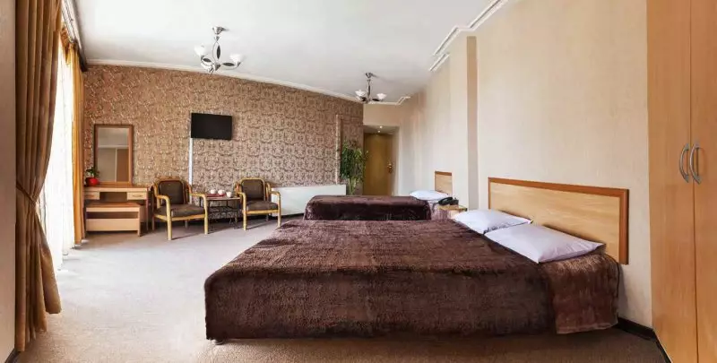 هتل اسپادانا