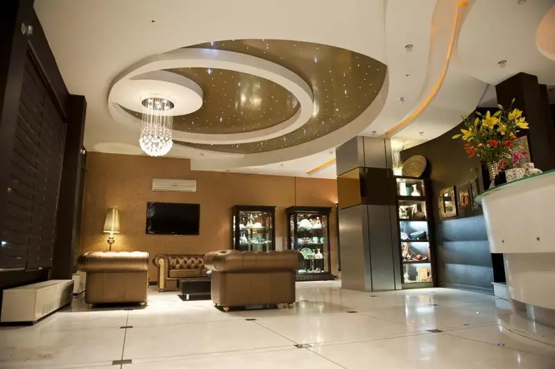 هتل اسپادانا