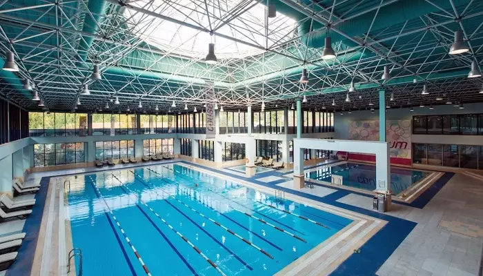 نمایی از استخر پارک آبی کالسیوم استانبول