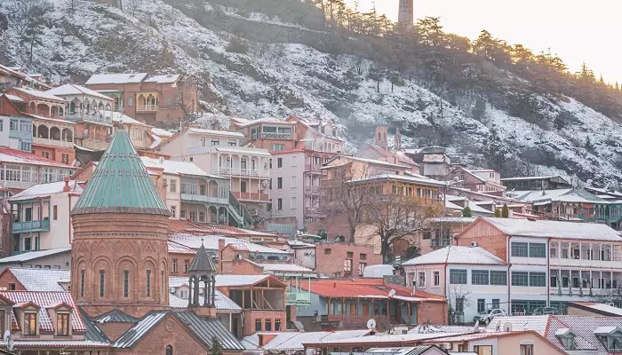 آب و هوای تفلیس در زمستان