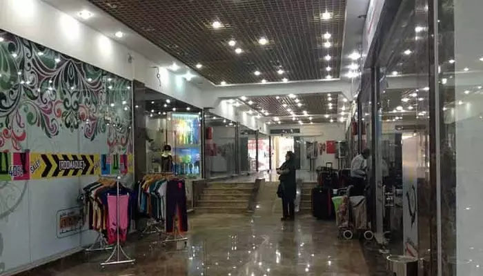 مرکز خرید دیپلمات کیش