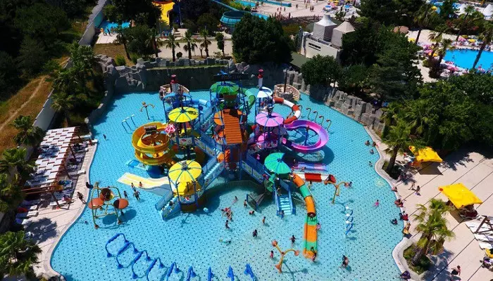 سرسره سیاه چاله