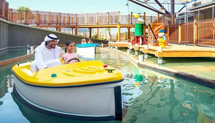 مدرسه قایقرانی