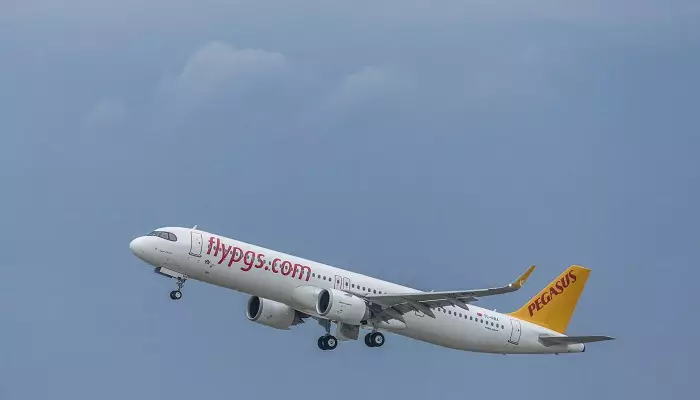 نمایی از هواپیمای پگاسوس