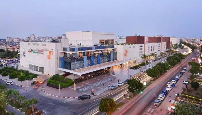 مرکز خرید تراسیتی