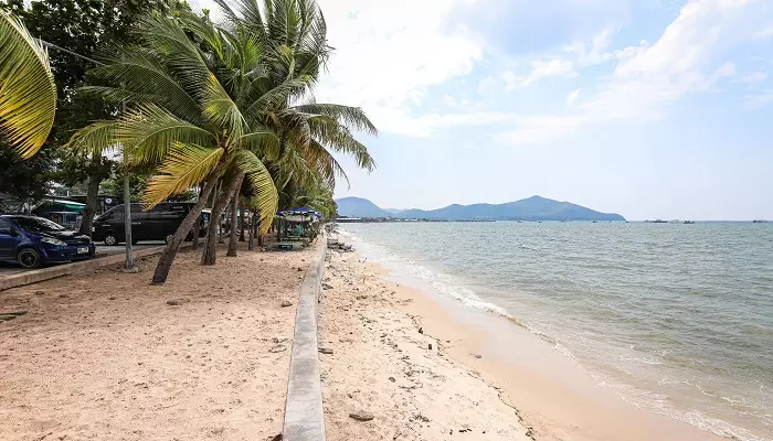 نمایی از ساحل بانگ سارای