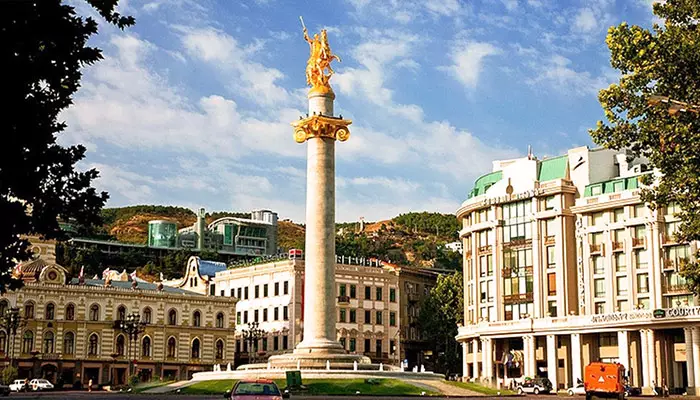 میدان آزادی تفلیس