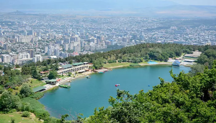 دریاچه لاک پشت تفلیس