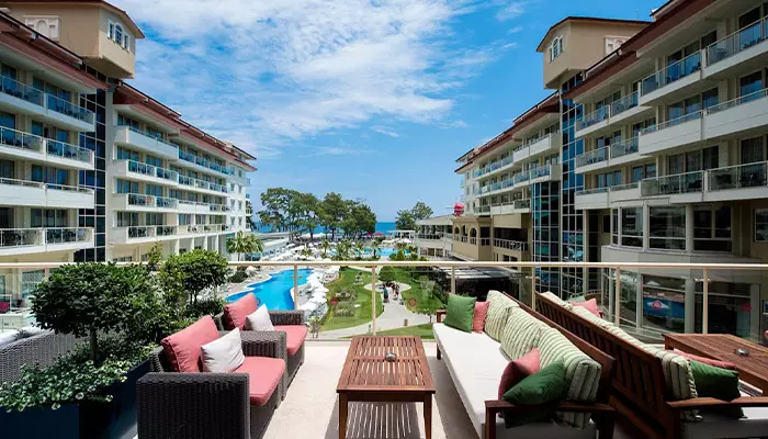 هتل آکرا کمر