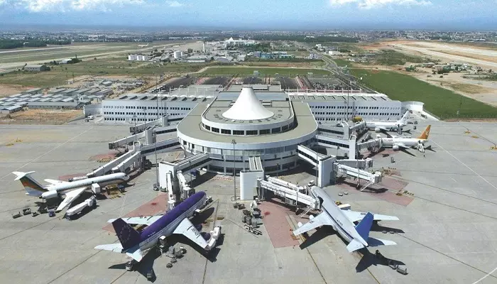 فرودگاه آنتالیا