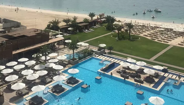 عکسی از ساحل آزوره