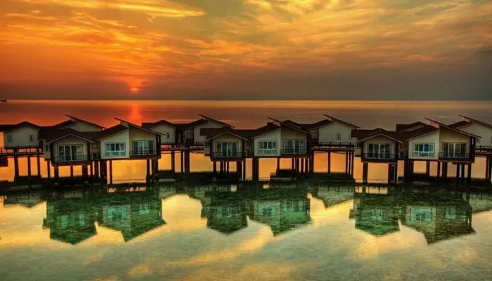 آب و هوای کیش در پاییز