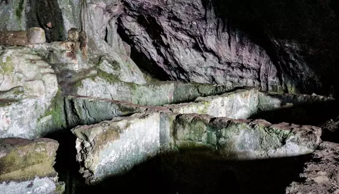 تصویری از غار کوکاین