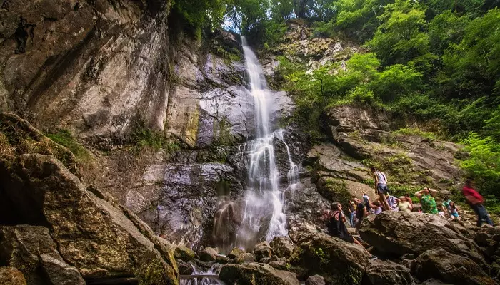 آبشار ماخونتسی