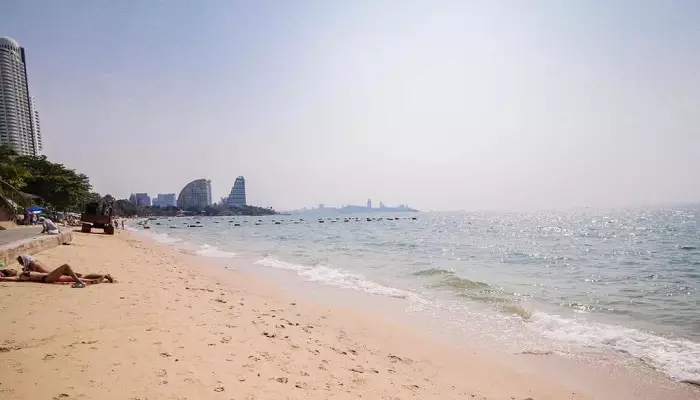 تصویری از ساحل ناکلوآ